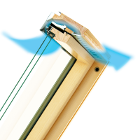 Мансардное окно FAKRO FTP-V U3, среднеповоротное